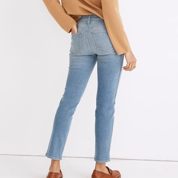 Madewell Petite Stovepipe Jeans in Euclid Wash - Picture 3 of 3